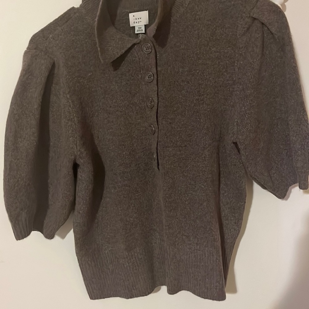 Brown business top
